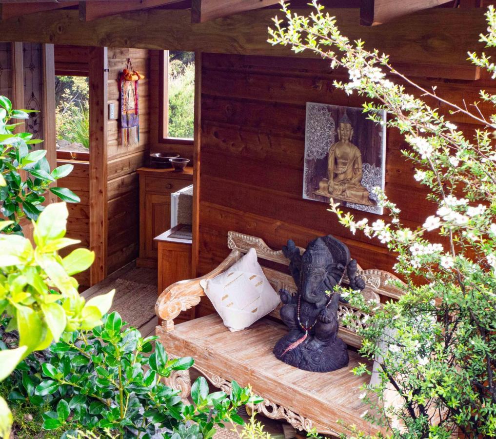 The Hermitage Solo Retreat Cabin Auckland Exterior photo
