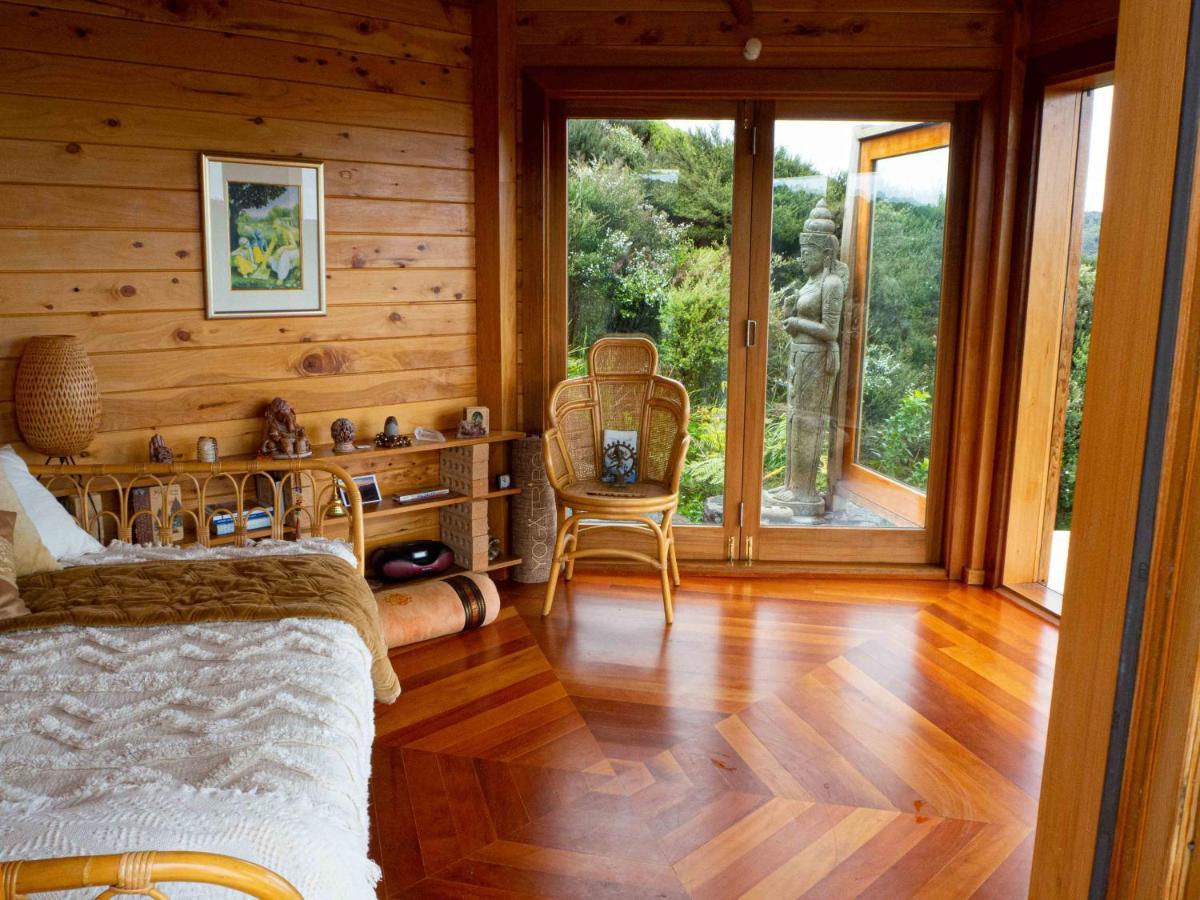 The Hermitage Solo Retreat Cabin Auckland Exterior photo